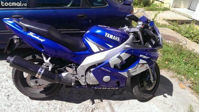 Yamaha YZF, 2002