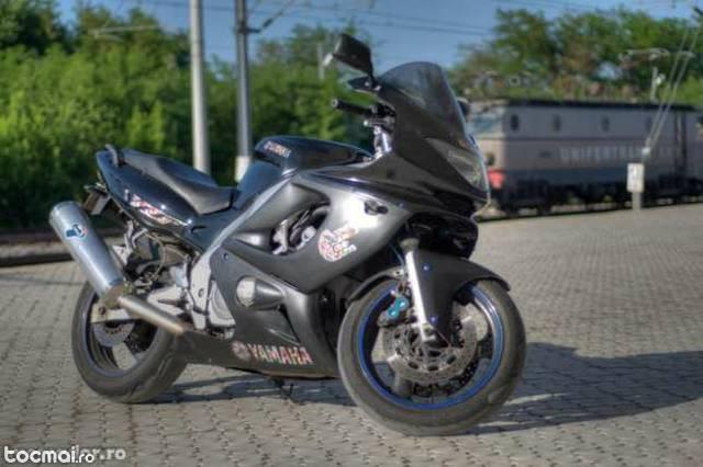 Yamaha Yzf 600R