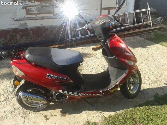 scuter 50 cc 4t