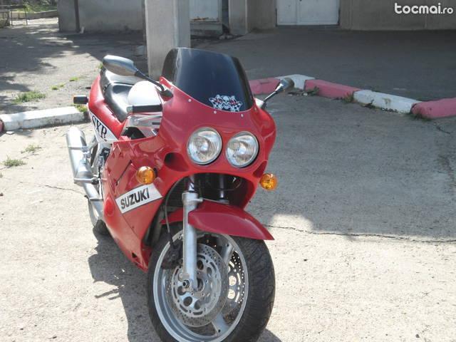 Suzuki gsxr- 750, 1991