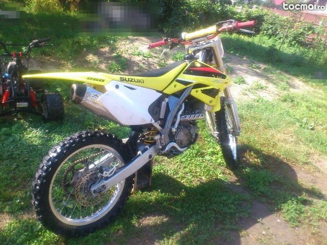 Suzuki RMZ 250, 2006