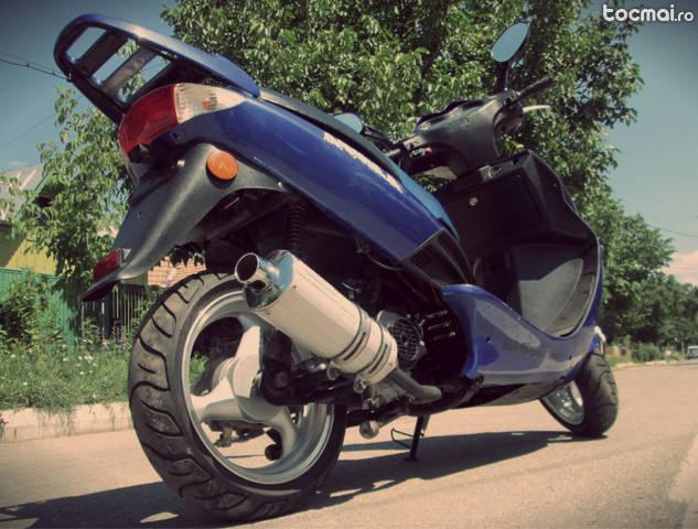 Aprilia aquila, 2009