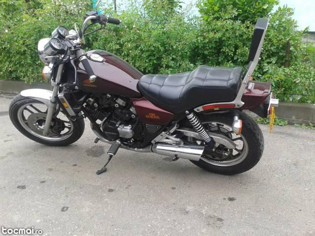 Honda magna v 30 , motor de colectie