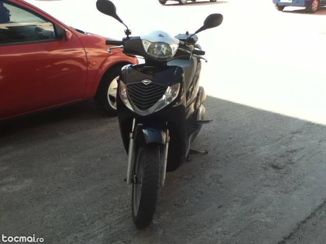 Honda SH 150i, 2006