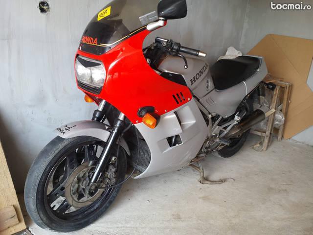 Honda vf- 1000