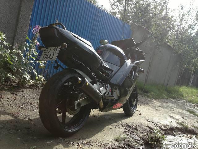 Honda cbr 600cm F2 variantee autoo