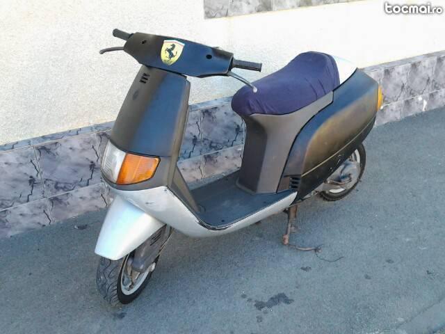 Scuter Piaggio sfera 49cm, , impecabil, , sau, schimb