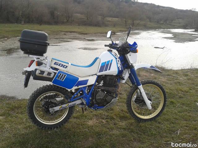 Suzuki DR 600, 1990