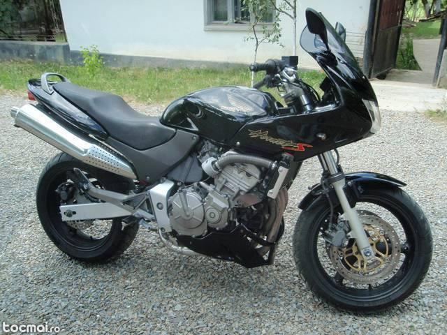 Honda Hornet S, 2002