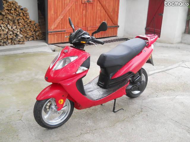 Peugeot Scooter Ares , 2008