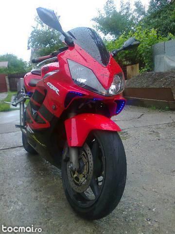 Honda f4i sport 2001