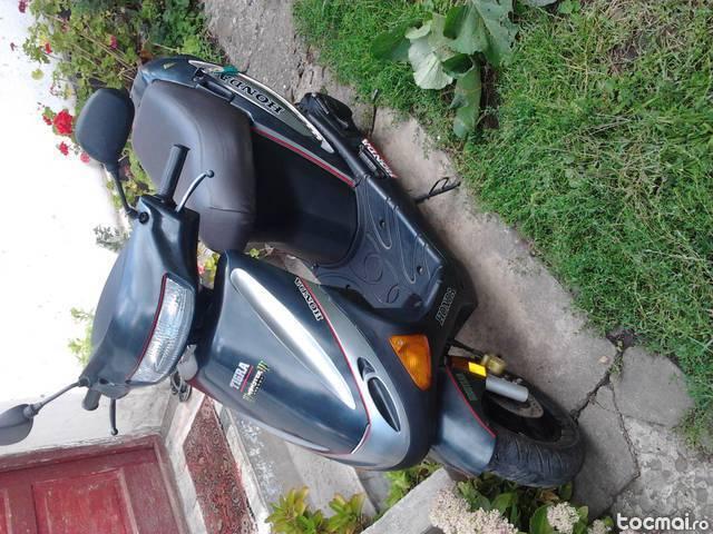 Honda 49