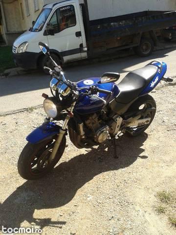 Honda Hornet 2002, inm. ro