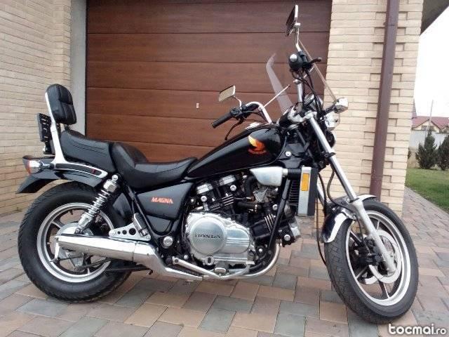 Honda vf 700 magna , originala. (manufactured in holand)