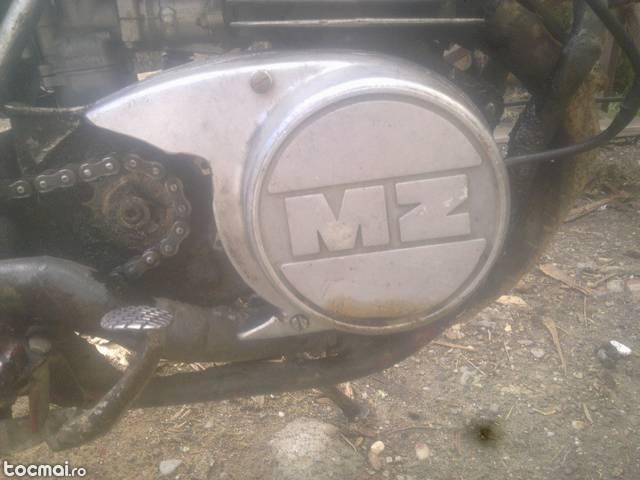 motocicleta cross motor MZ 250cc