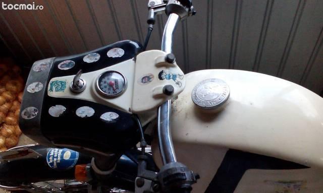 motor mobra 50