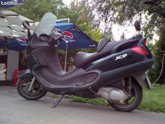 Piaggio x9, 2001