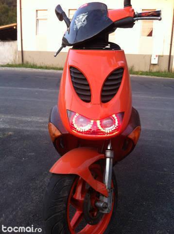 Aprilia sr 50 2006