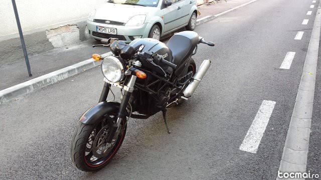 Ducati Monster 620i, 2005