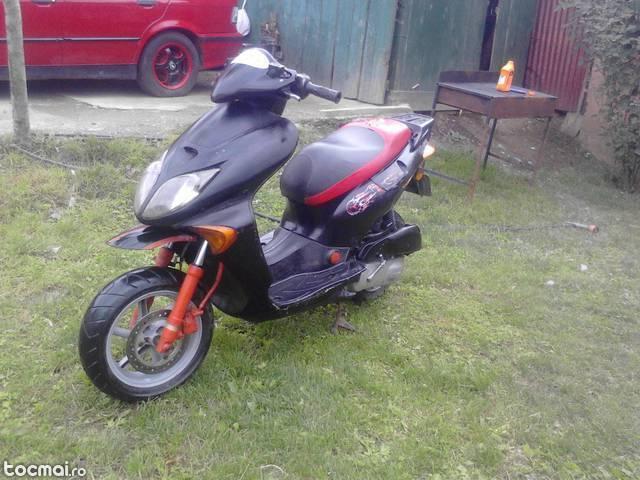 Honda CR, 2005