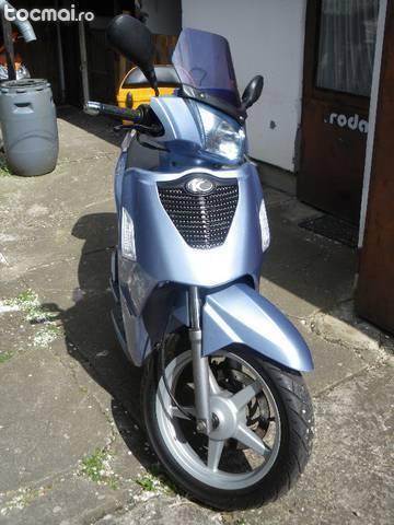 Kymco People S 50 2T, 2008