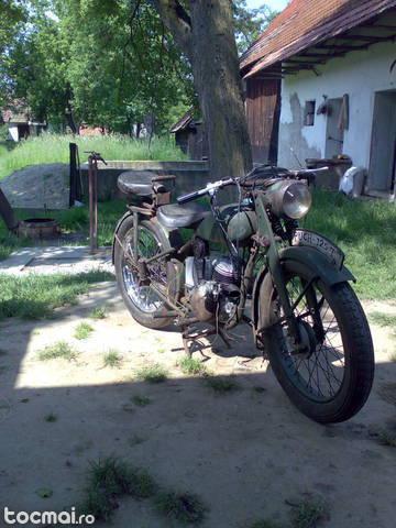 motocicleta ww2