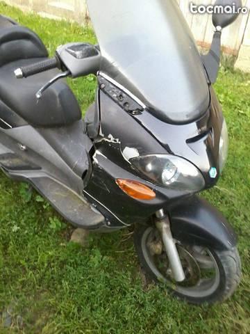 Piaggio x9, 2000